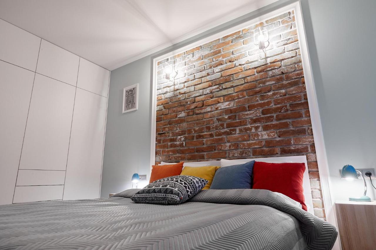 Sherlock Apartment Wrocław Buitenkant foto